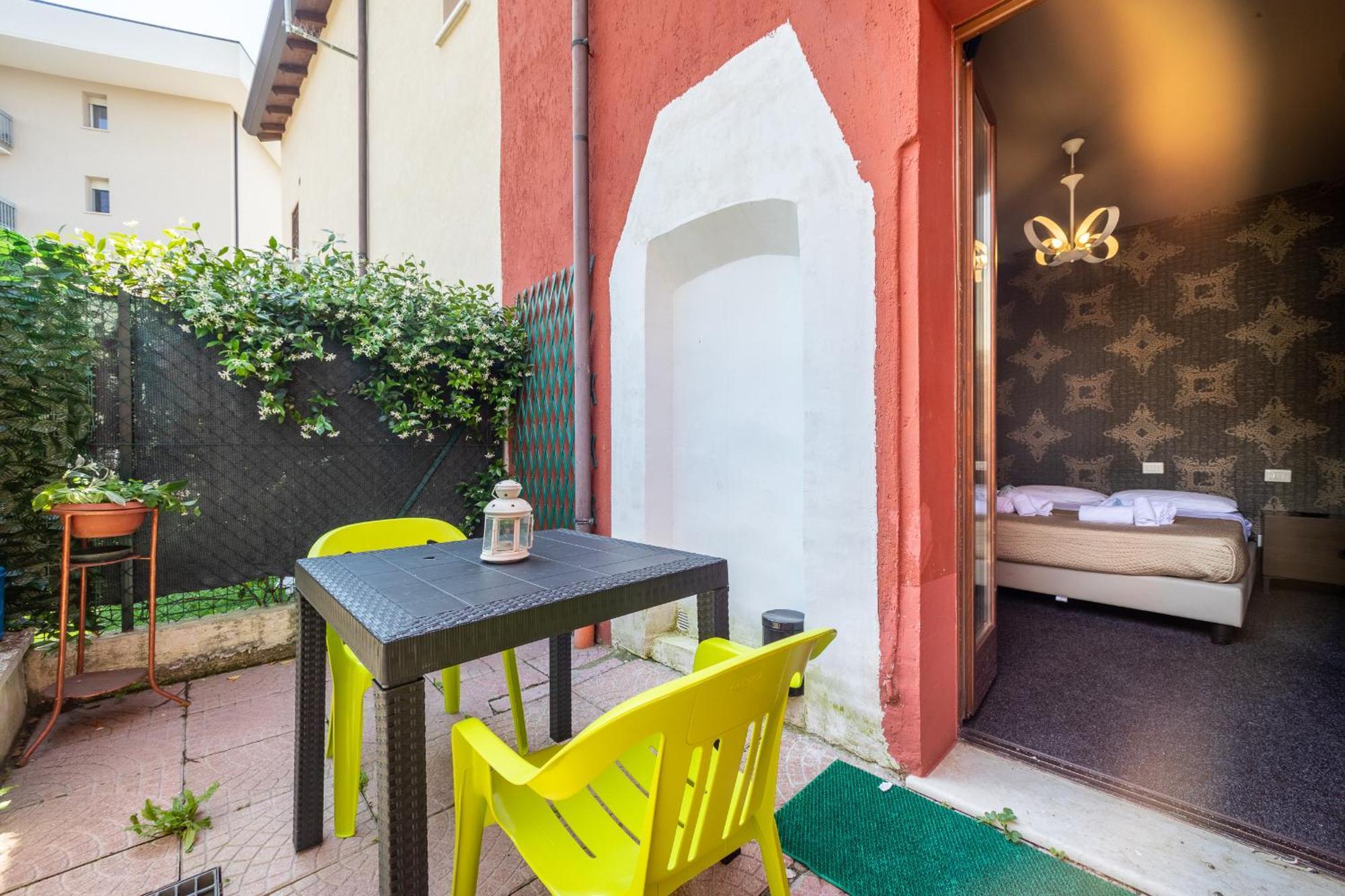 Italstay - Nuova Residenza Romeo - Affittacamere Verona Exteriör bild